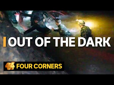 Divers reveal extraordinary behind-the-scenes details of Thailand cave rescue | Four Corners