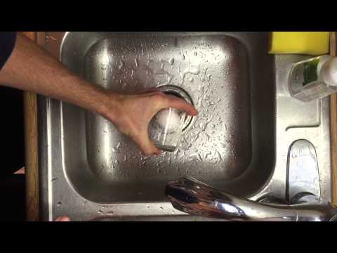 How to Quickly Peel a Boiled Egg in a Glass of Water