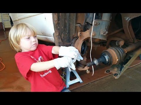 Kindergarten mechanic replaces wheel bearing on 2001 Corolla (2 minute version)