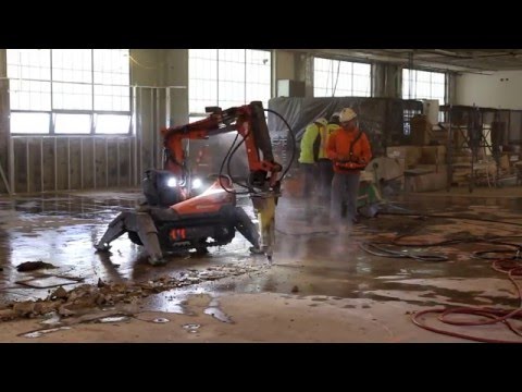 Husqvarna Demo Robot - Concrete Slab Removal