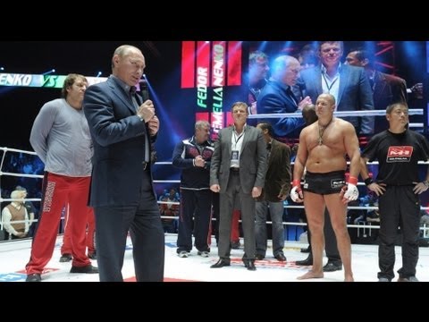 Putin &#039;booed&#039; at Moscow martial arts event